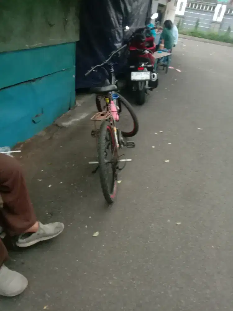 Sepeda MTB UK 26 merek pacific