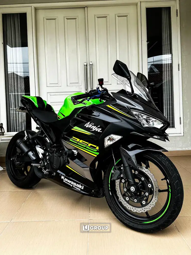FOR SALE!! New Kawasaki Ninja 250 Fi KRT Edition 2018