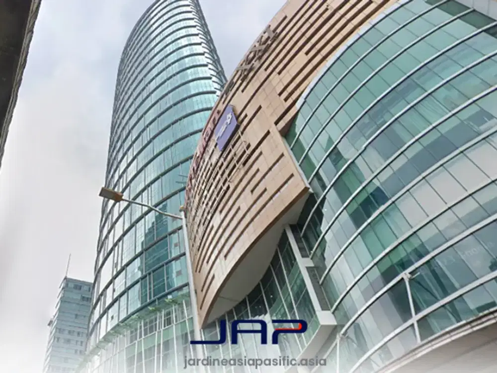 Kantor Area Kuningan di AXA Tower 143sqm Furnished DekaT LRT