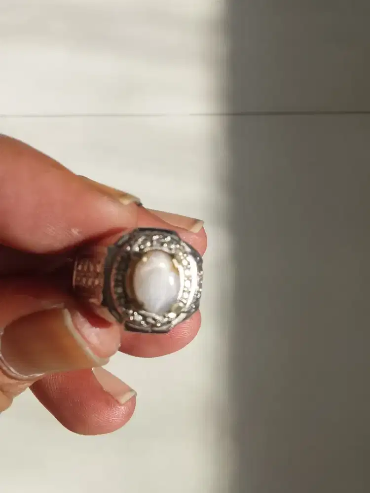 Cincin white safir/ cempaka star