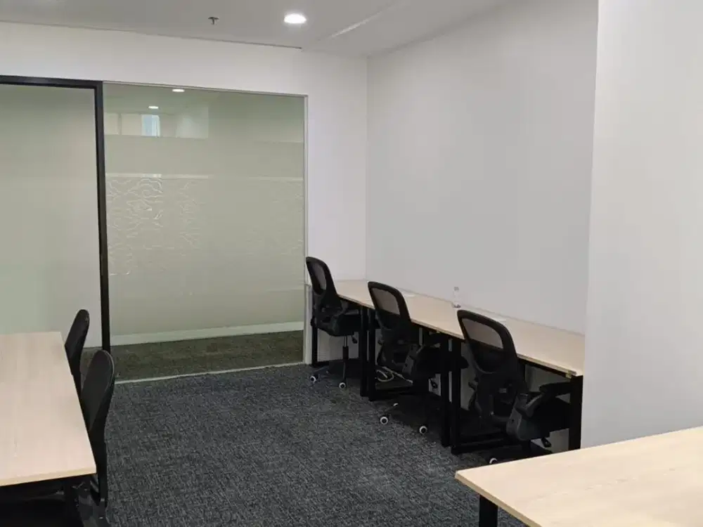 Disewakan Ruang kantor 5 orang at plaza bpjamsostek jakarta selatan