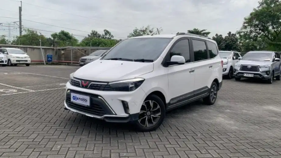 DP RENDAH Wuling Confero S 1.5 L ACT Lux Plus Bensin-MT 2022 RKP