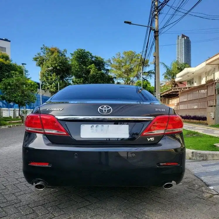 TOYOYA NEW CAMRY 3.5 Q AT 2010