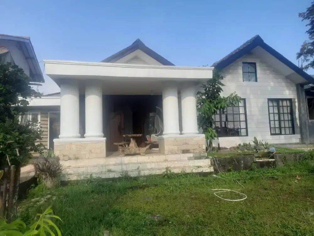 Rumah lelang murah SHM nyaman Strategis siap huni di Jalan Kolonel Masturi, Bandung