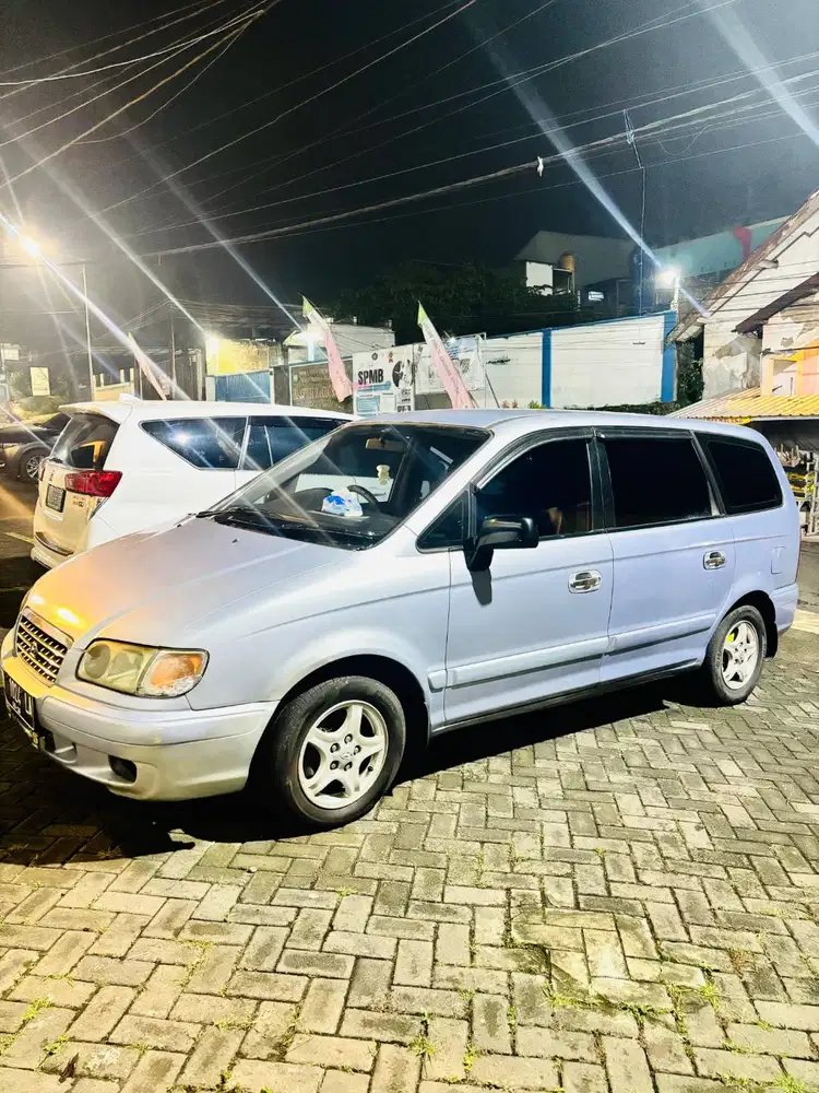 Mobil Secound Hyundai Trajet Lengkap Hidup