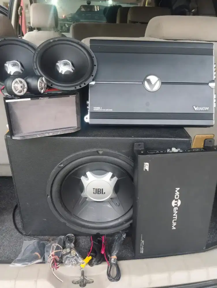 AUDIO MOBIL / SUBWOOFER / AMPLIFIER