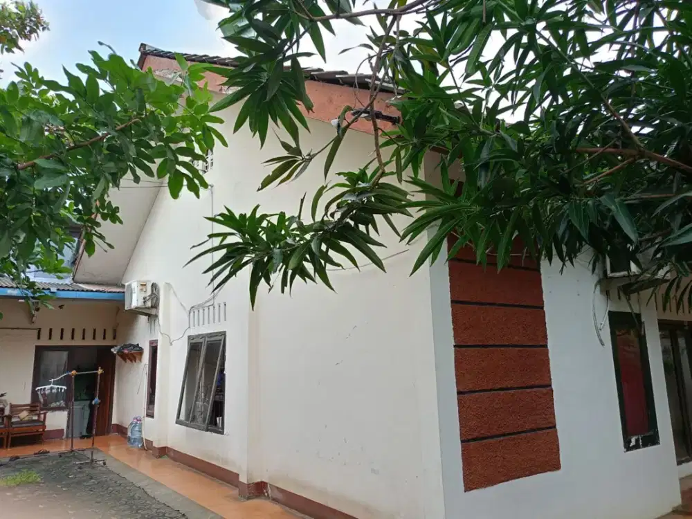 DIJUAL RUMAH HOEK LOKASI PEKAYON INDAH BEKASI