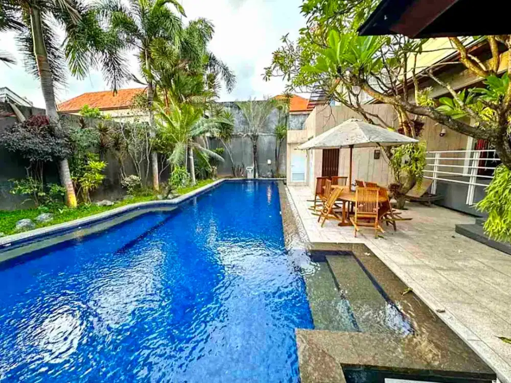 Villa PRemium dekat Kerobokan dan Canggu