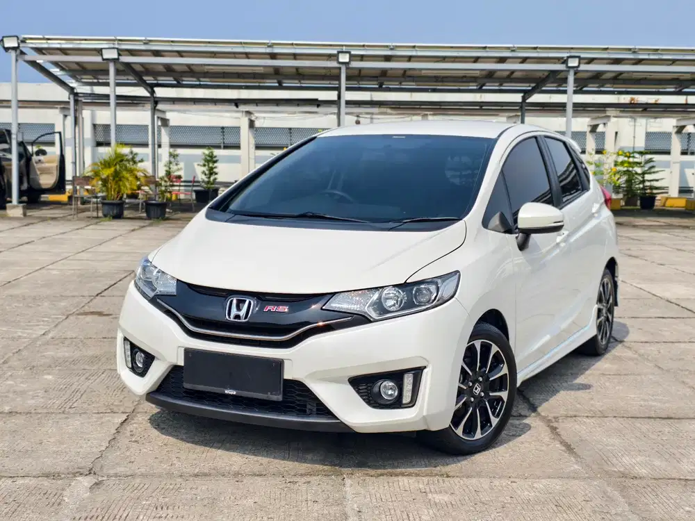 [15RB] HONDA JAZZ RS ANTIK MATIC 2017 PUTIH GENAP