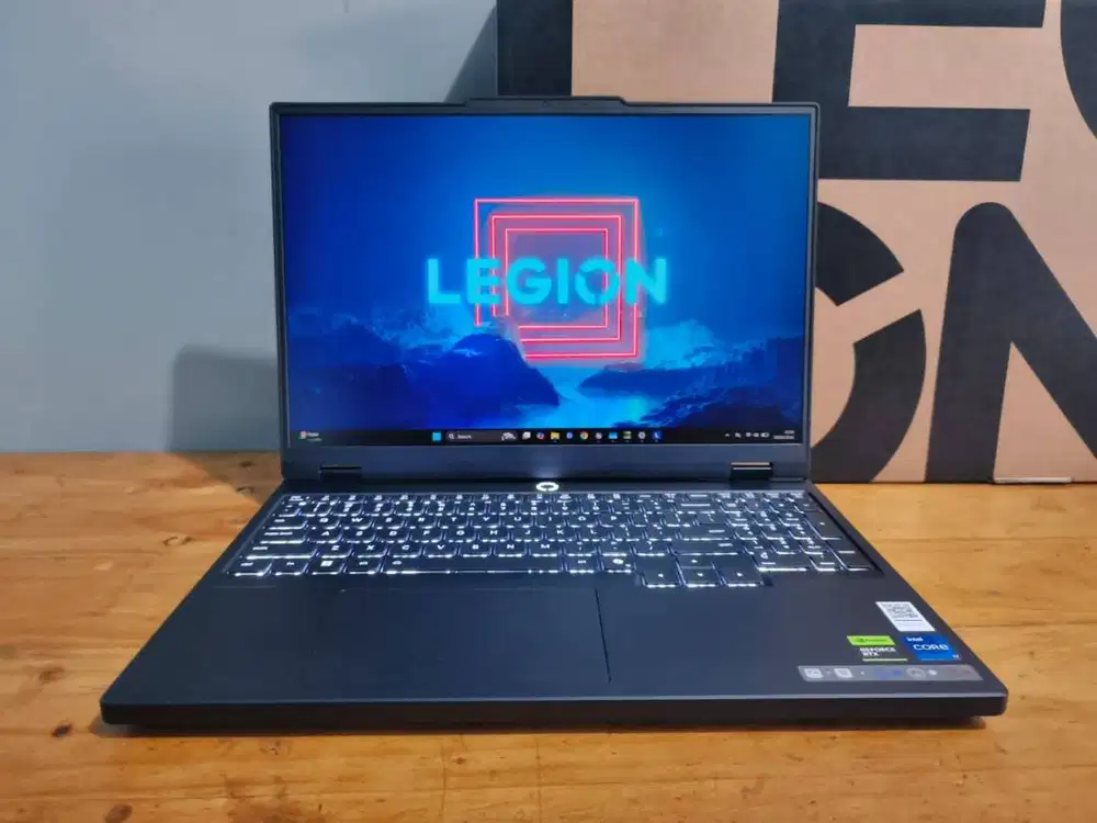 Legion 15IRX10 i7-13650HX 16/512GB RTX 5050 8GB Garansi Februari 2029