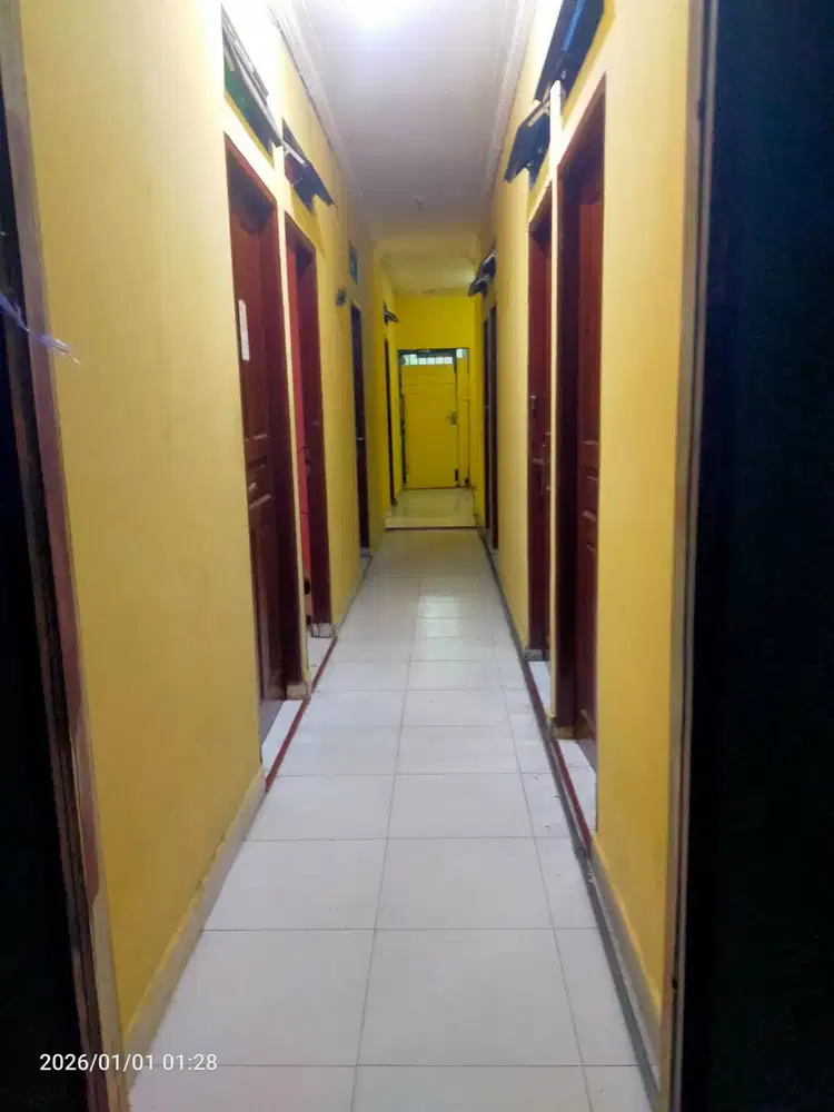Dijual 1 unit penginapan 4 lt