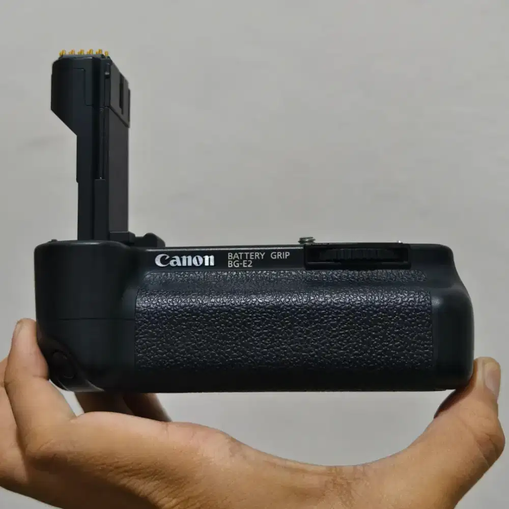 Canon Battery Grip Bg-E2