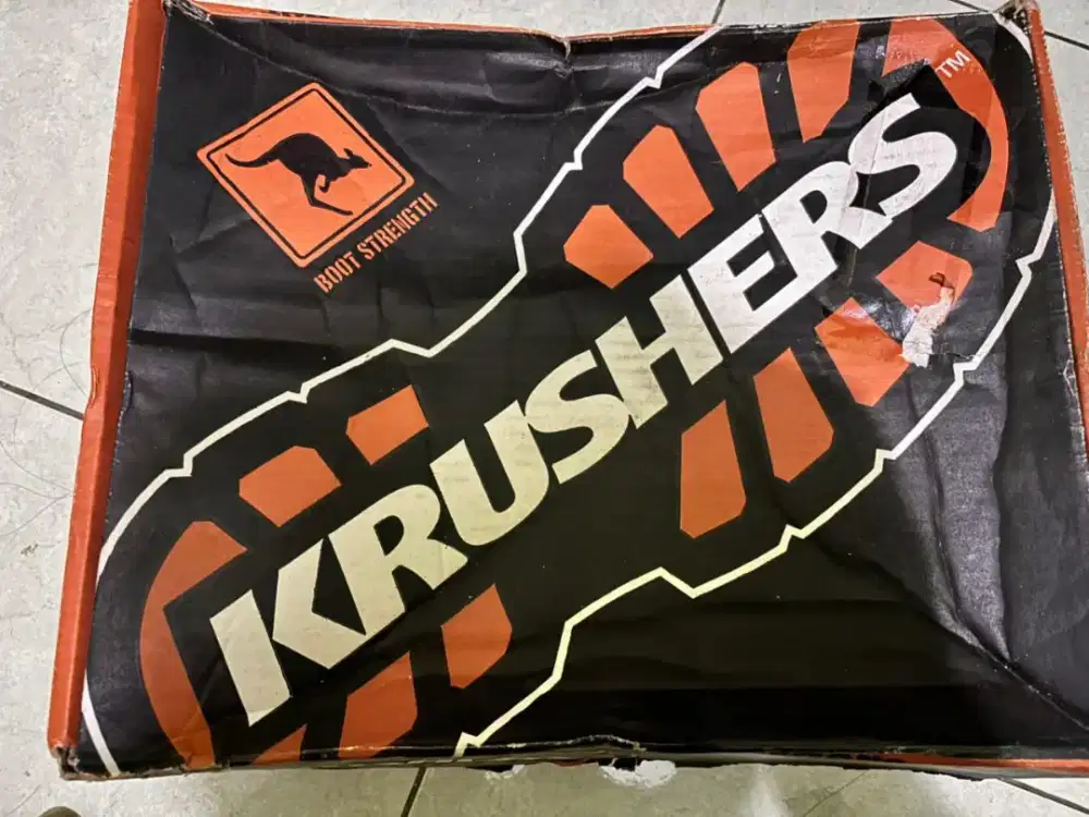 Sepatu Safety merk krushers