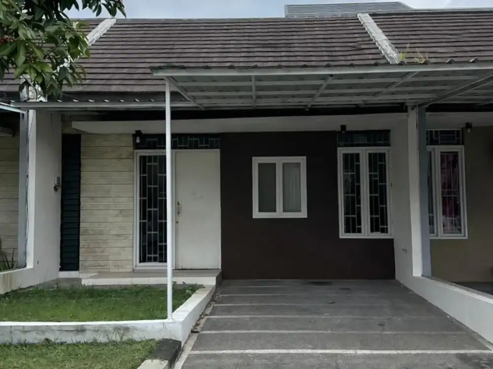 Rumah Minimalis Nyaman di Taman Kopo Indah V Sommerville