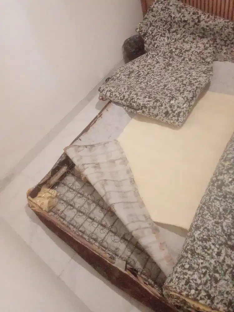 Service springbed panggilan