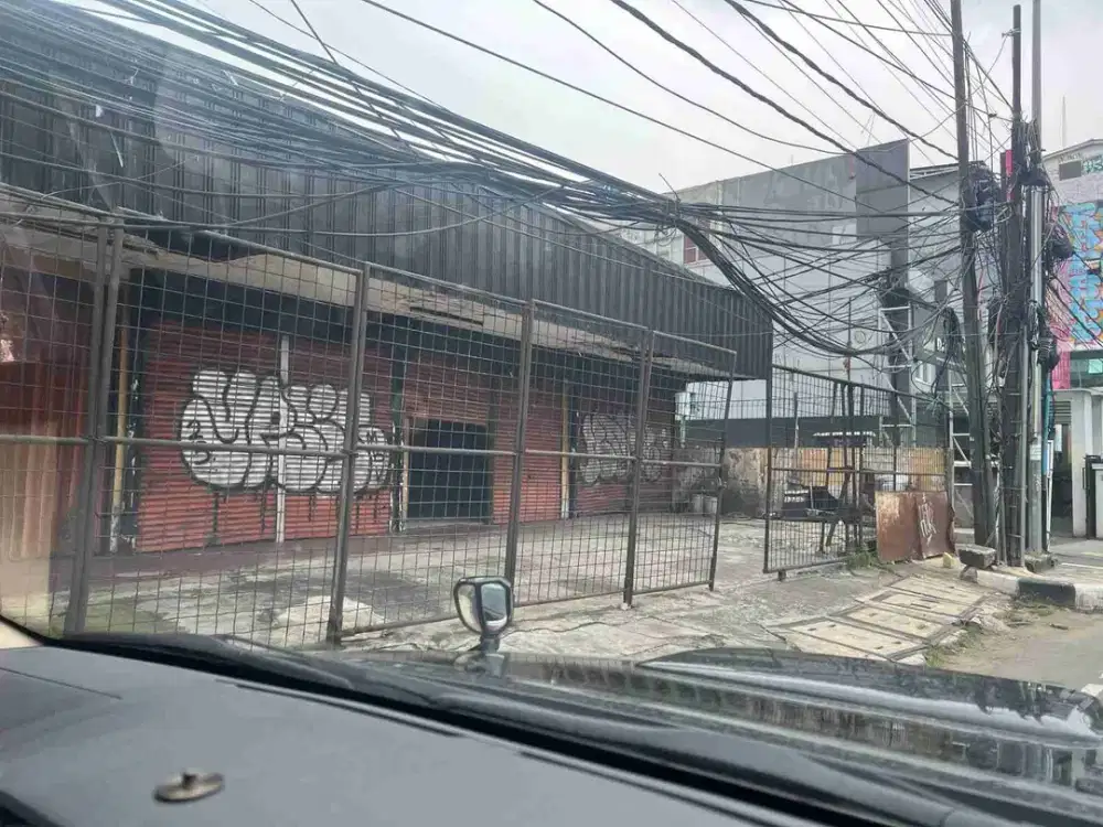 Disewakan Tempat Usaha Pancoran Cocok Bengkel Showroom