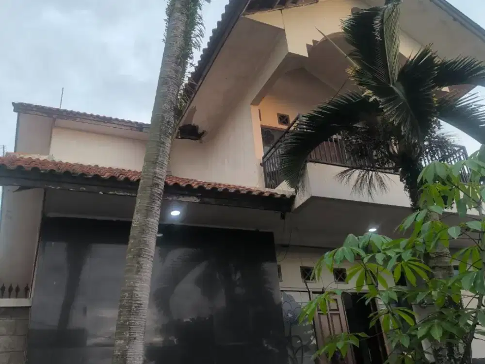 Jarang Ada! Rumah Villa SIAP HUNI + Lahan Siap Dikembangkan di Bandung