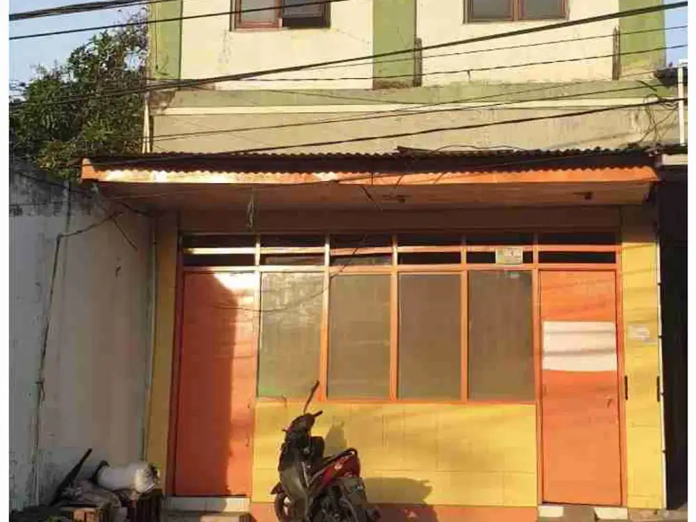 Ruko Strategis Jalan Raya di Pondok Kacang