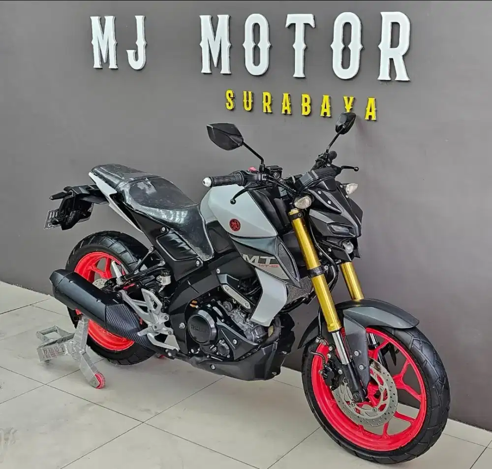 MULUS//YAMAHA MT15//TAHUN 2019