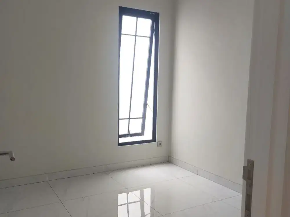 Dijual Rumah baru siap Huni 2 lantai di cluster jasmia  scg summarecon crown gading bekasi