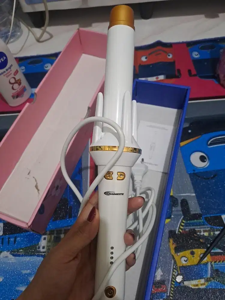 Kerli rambut otomatis