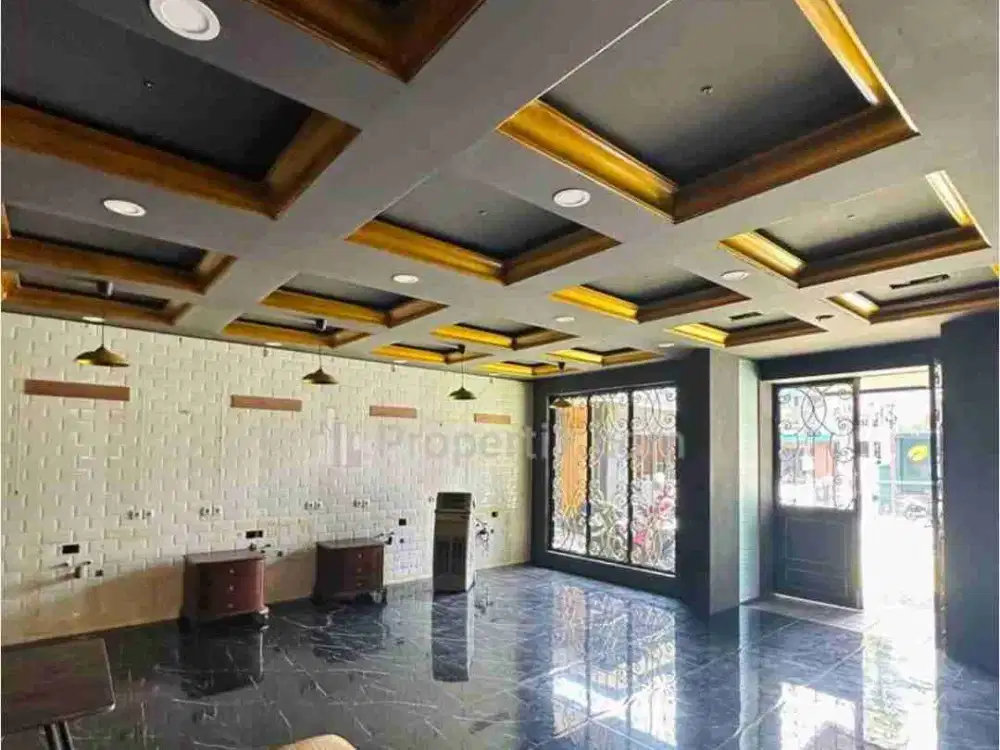 Tempat Usaha Raya Cipete Cilandak Strategis