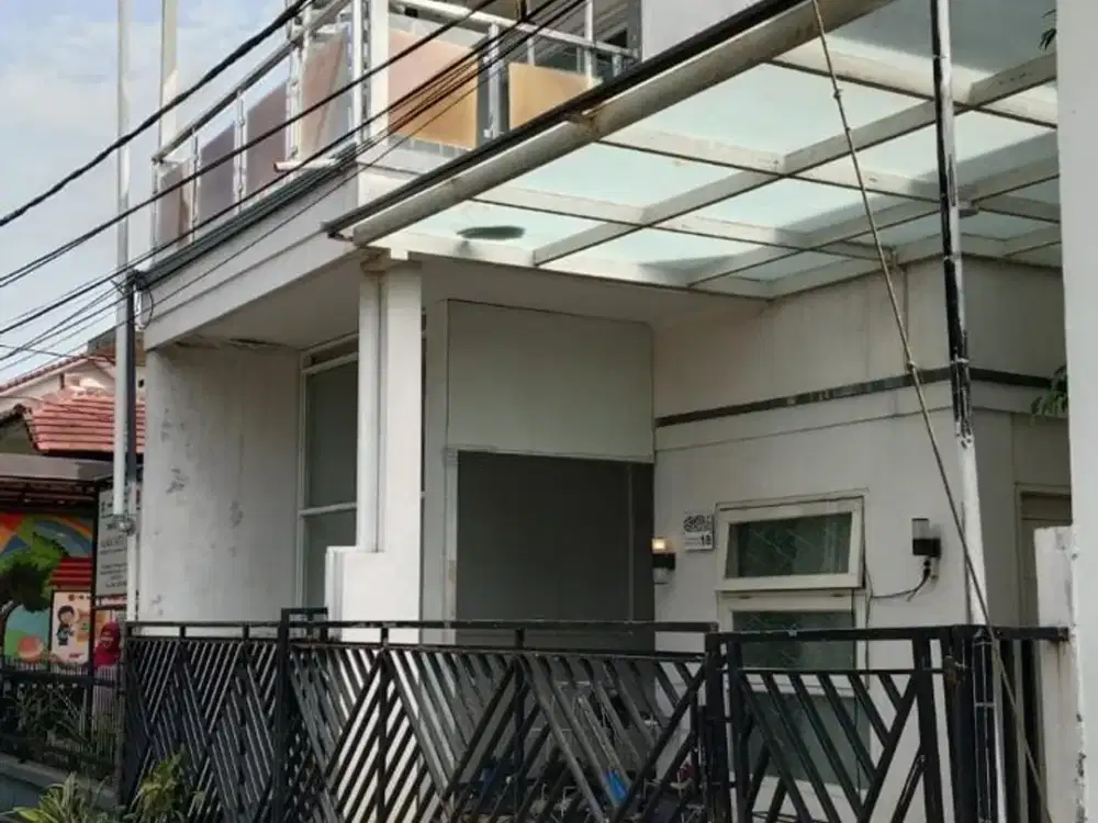 LELANG Rumah Murah Bagus Cantik 2 lantai di Pinus Regency, Bandung