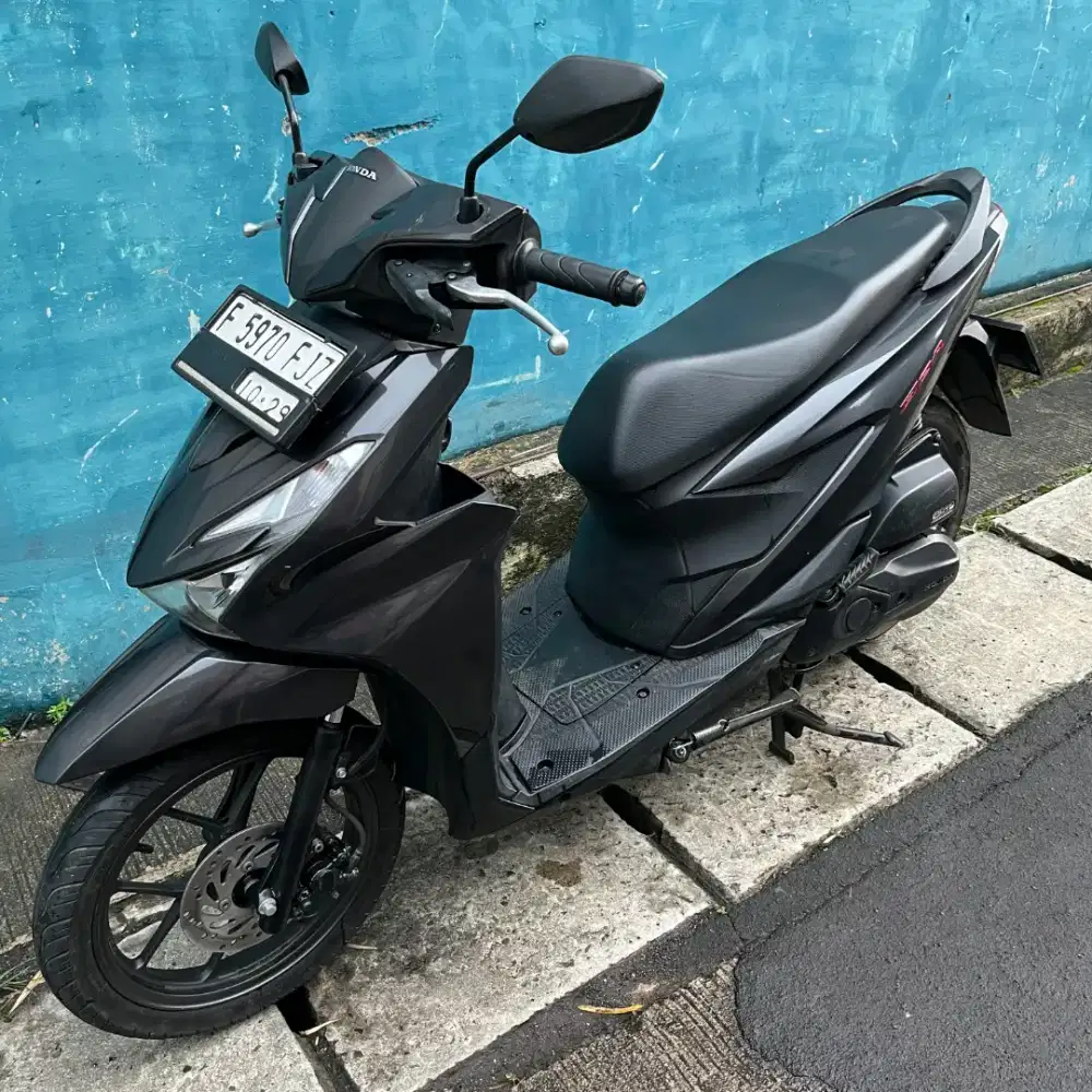 Beat NEW Deluxe Gen 2 tahun 2024 dijual ss lengkap mampang depok