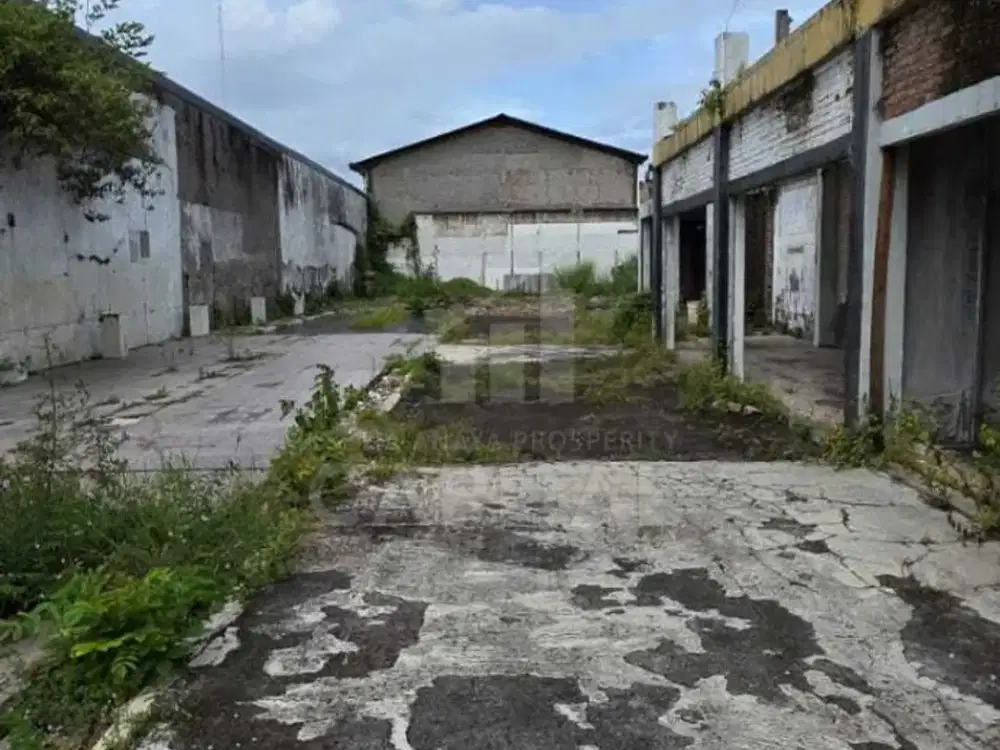 TANAH DATAR LOKASI STRATEGIS PINGGIR JALAN LEBAR DI KOPO BANDUNG