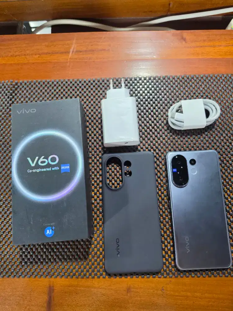 Vivo V60 5G 8/256 mulus fullset garansi resmi