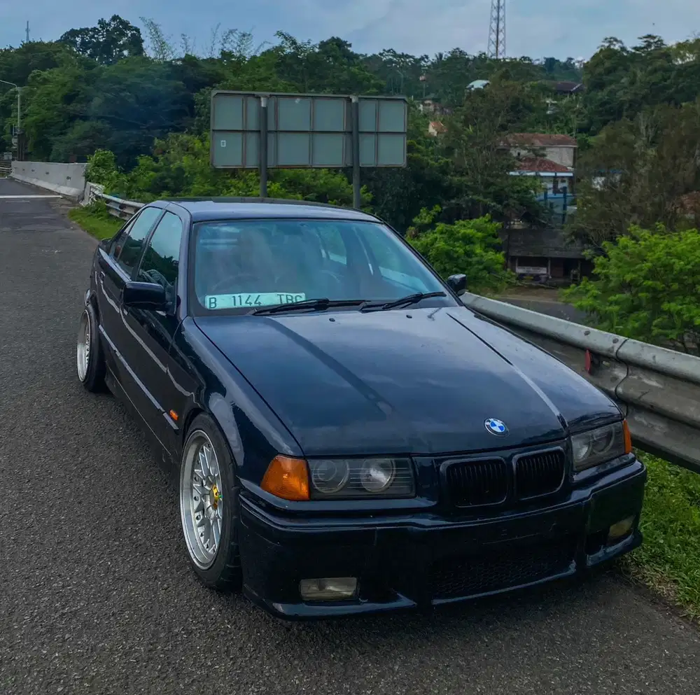 BMW E36 318i 1998 Manual