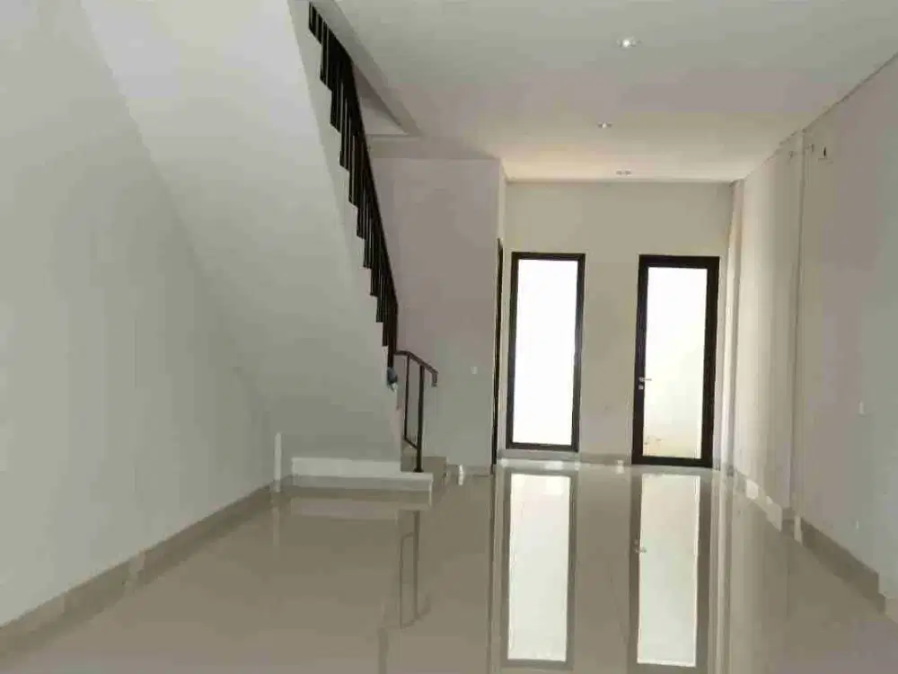 DI JUAL CEPAT RUKO BARU COCOK UNTUK USAHA DI BUMI SERPONG DAMAI, BSD, TANGERANG SELATAN