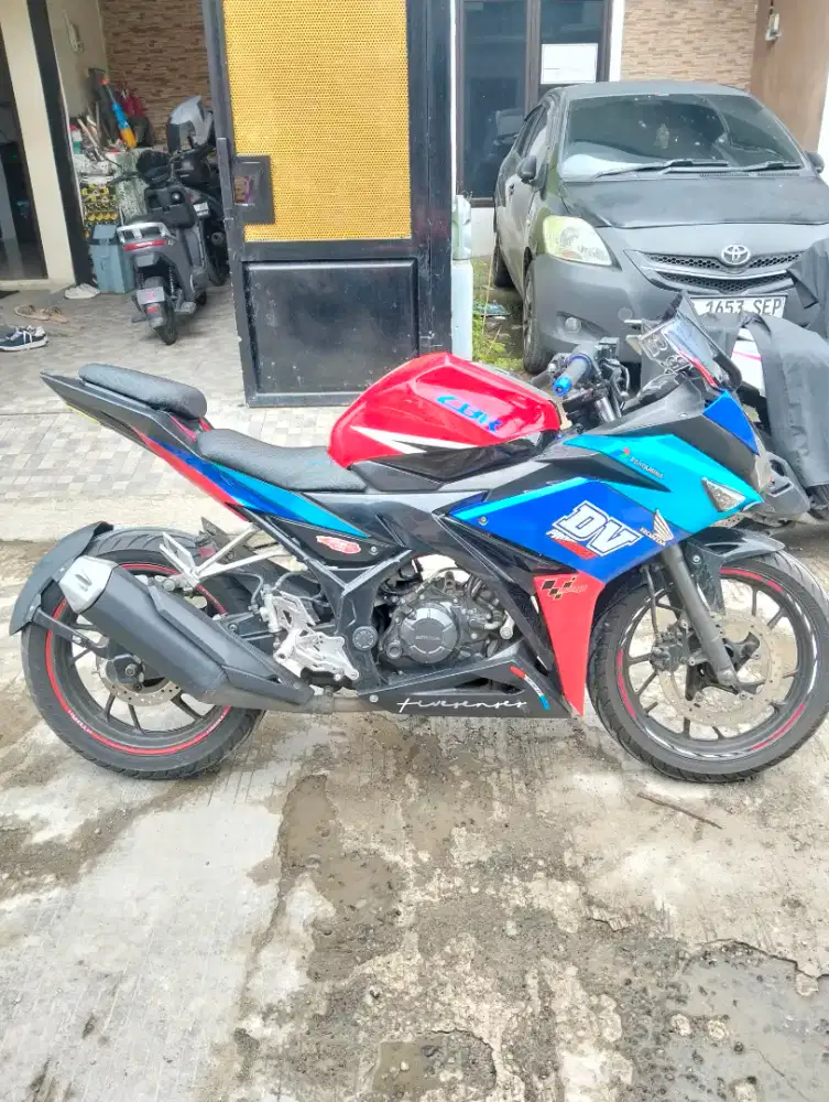 CBR 150R 2018 goyang dikit