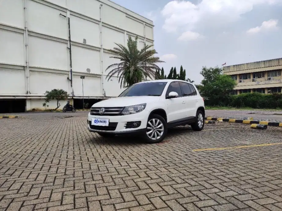 TDP 5,JT, Volkswagen Tiguan 1.4 Bensin-AT Putih 2013