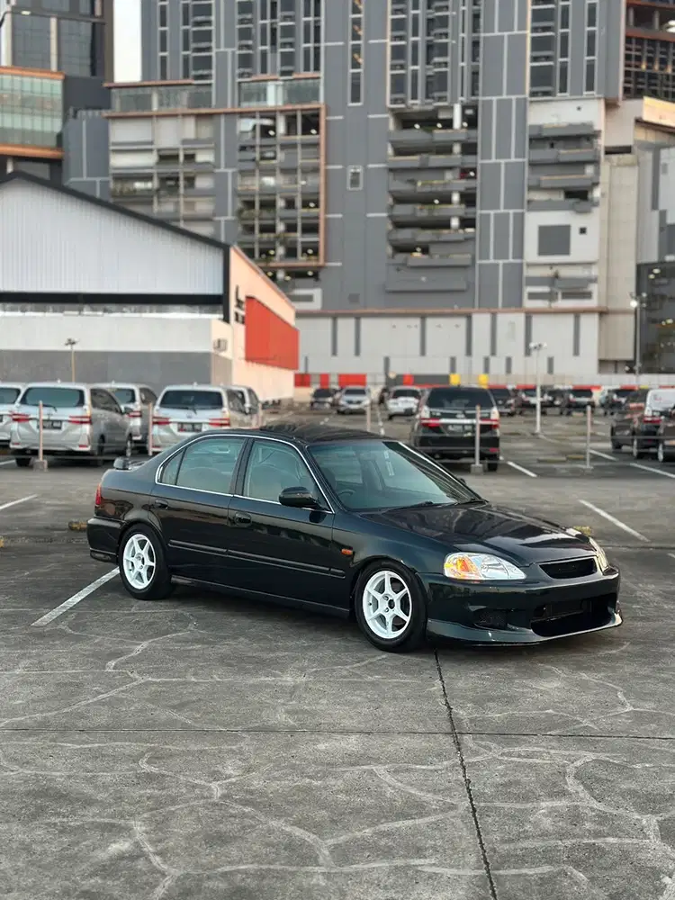 Honda Civic 2000 Bensin