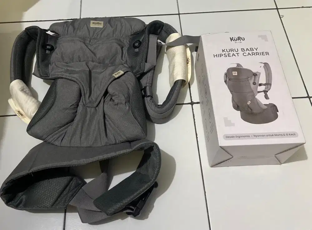 Gendongan Kuru M-shaped new born carrier