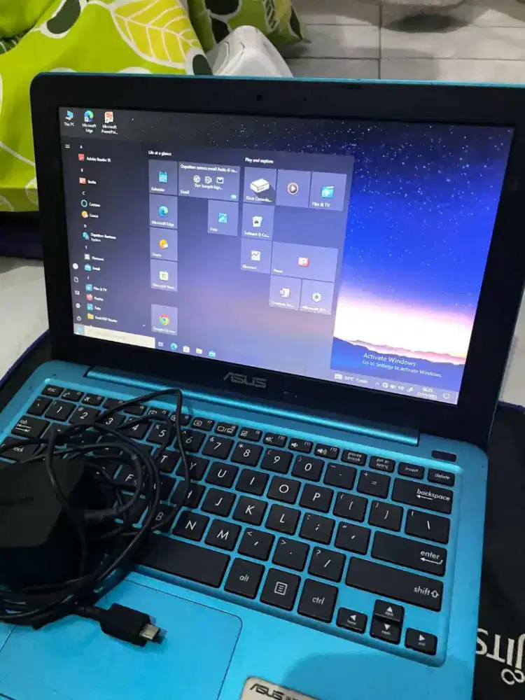 Notebook asus E202s 12