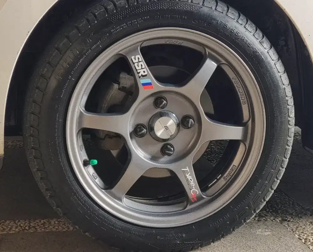 Velg R15 SSR PCD 4 x 100