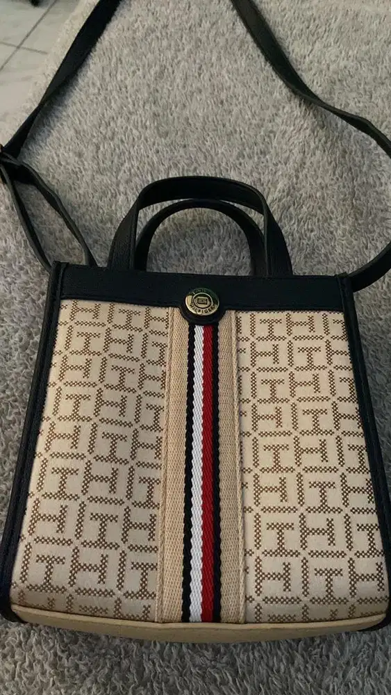 Tas branded TH mulus