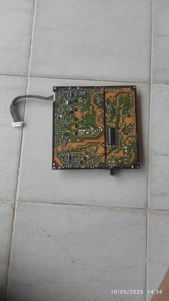 Power suplay regulator TV LG 42lb620t