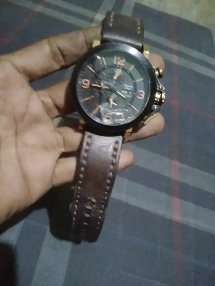 jam tangan Alexandre Christie