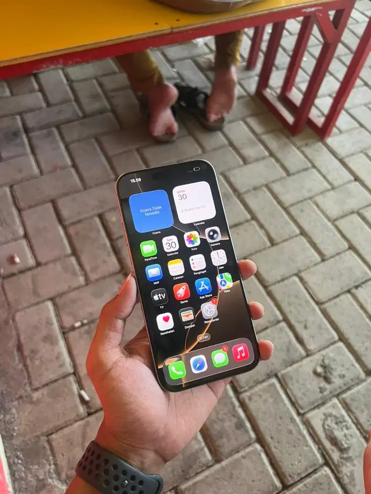 Iphone 16 promax 256gb ibox garansi on