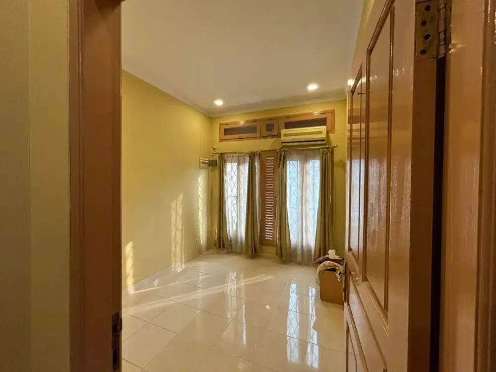 Dijual rumah di Gading Pratama – Jakut