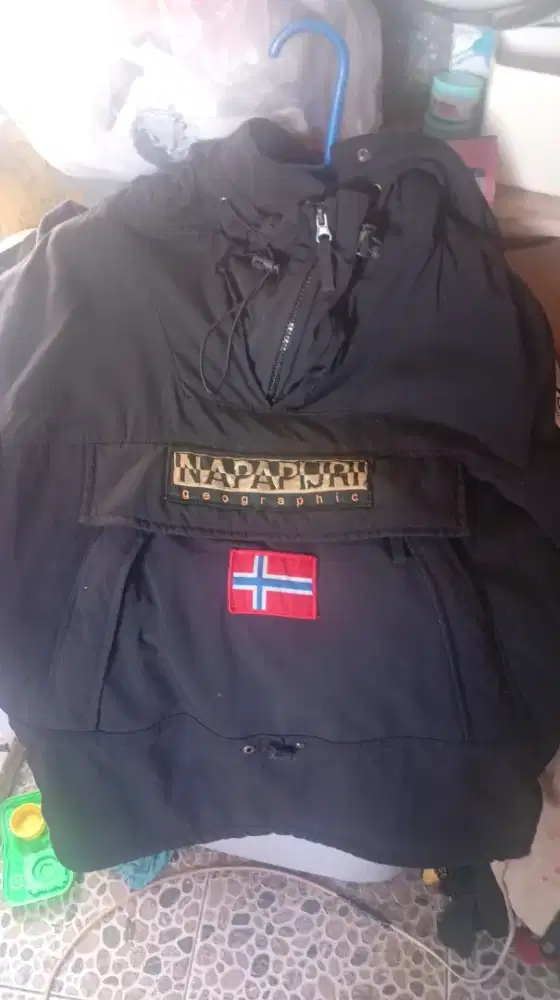 Jacket napap rain forest