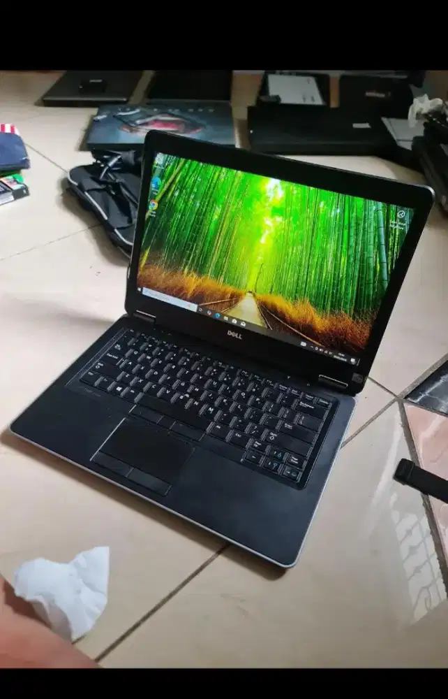 LAPTOP DELL 7440 CORE I5 RAM 8GB BACKLITE KEYBORD LAYAR FHD