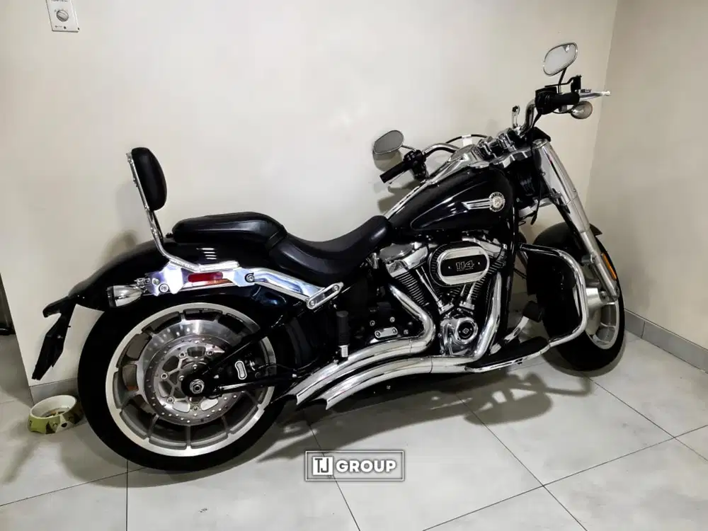 FOR SALE!! Harley Davidson Softail 2023