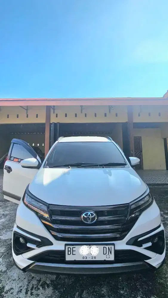 TOYOTA RUSH GR SPORT AT 2023