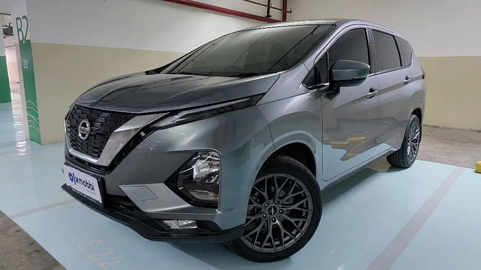 TDP 8,JT, Nissan Livina 1.5 VE Bensin-AT Silver 2019