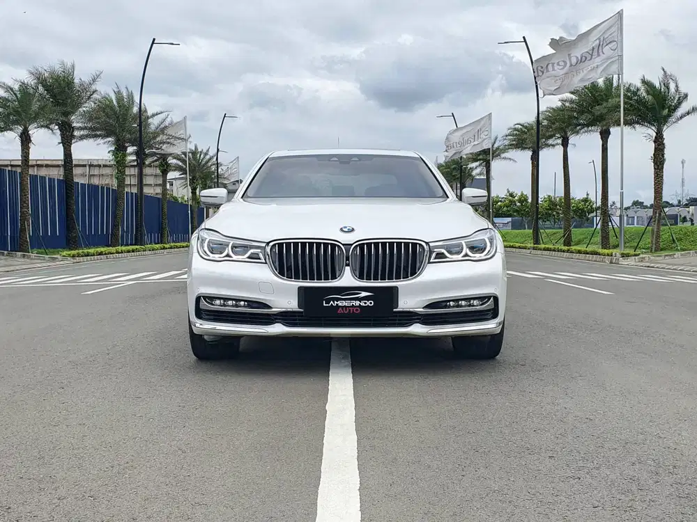 BMW G12 740Li PURE EXCELLENCE 2016 LOW KM 13RB !! S400L G30