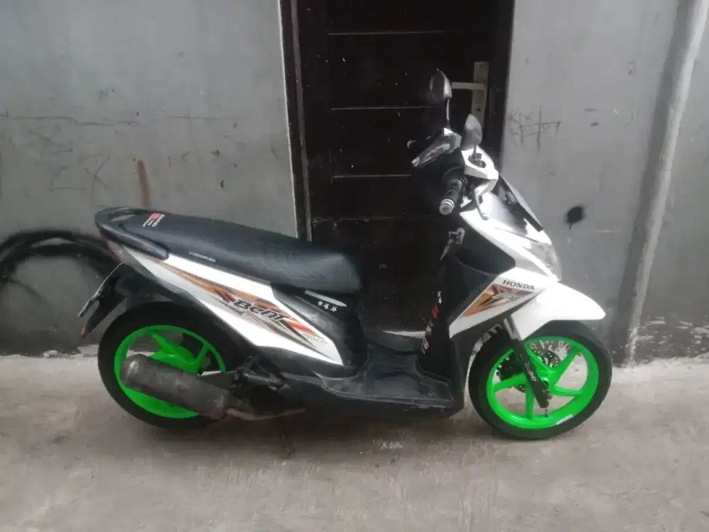 Honda BEAT FI tahun 2013 surat komplit